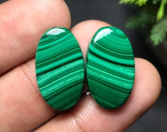 Cabochon met paar natuurlijke malachiet: peer-edelsteen voor het maken van sieraden (21 x 12 x 5 mm, 30,80 kt) MP-022