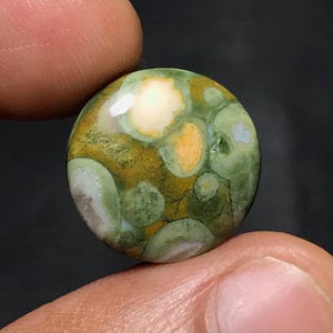 Natural Green Rainforest Jasper Cabochon For Loose Gemstone..Best Quality Jasper...11x11x5mm...10.25cts...Round Shape