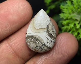 Natural Crazy Lace Agate Cabochon For Loose Gemstone....21x15x5mm....10.30cts..
