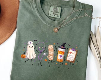 T-shirt Halloween Infirmière Couleurs Réconfortantes, T-shirt Gribouillage Médical, Cadeau Effrayant pour Soignant(e)