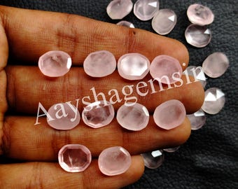 Ovaler Rosenquarz-Cabochon, facettierter Edelstein im Rosenschliff (10 x 12 mm)