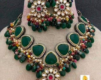 Conjunto de collar y pendientes artesanales / Joyería nupcial tradicional india / Gargantilla étnica de cuentas multihebra