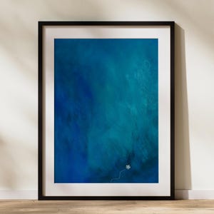 Sea Turtle Ocean Print: Minimalist Coastal Wall Art (Digital Download)