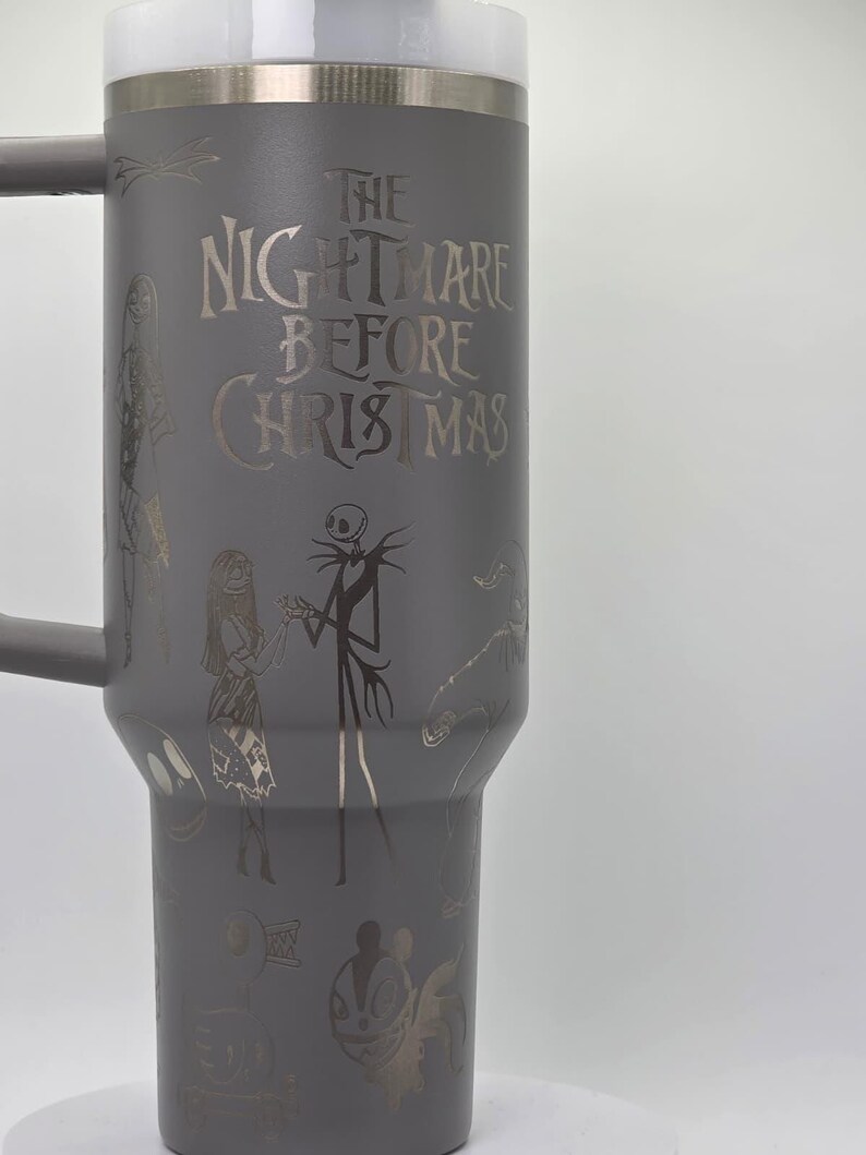 Vaso personalizado con nombre inspirado en Pesadilla antes de Navidad imagen 2