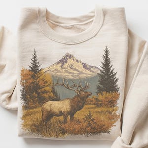 Vintage Elk Sweatshirt, Retro 90s Deer Crewneck, Forest Hunter Scene Sweater, Wildlife Nature Lover Gift, Cozy Fall Pullover