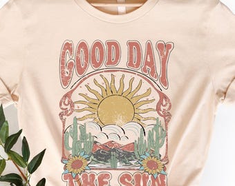 Good Day Sunshine Shirt, Sun Graphic Sweatshirt, Sun T Shirt, Boho Tee, Retro 70s Style Shirt, Hippie Shirts, Oversized Tee