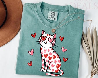 Comfort Colors Cat Loves Valentines Shirt, Womens Cat Lover Valentine Tee, Cute Heart Graphic Shirt, Valentines Day Gift, Kitty Love Tee