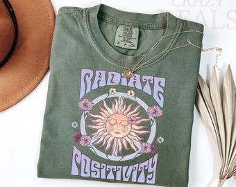 Comfort Colors® Retro Positive T-shirt, T-shirt positiviteit uitstralen, grafisch shirt positieve vibes, T-shirt motiverende zonneschijn