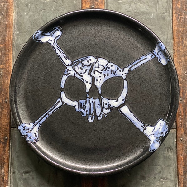 Skull & Bones Serving  Plate in Ghost White and Spotted Metallic Black