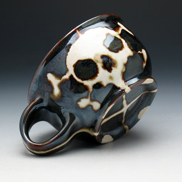 Skull & Crossbones Teacup, Pirate Skulls Coffee Mug in Bronze Glaze