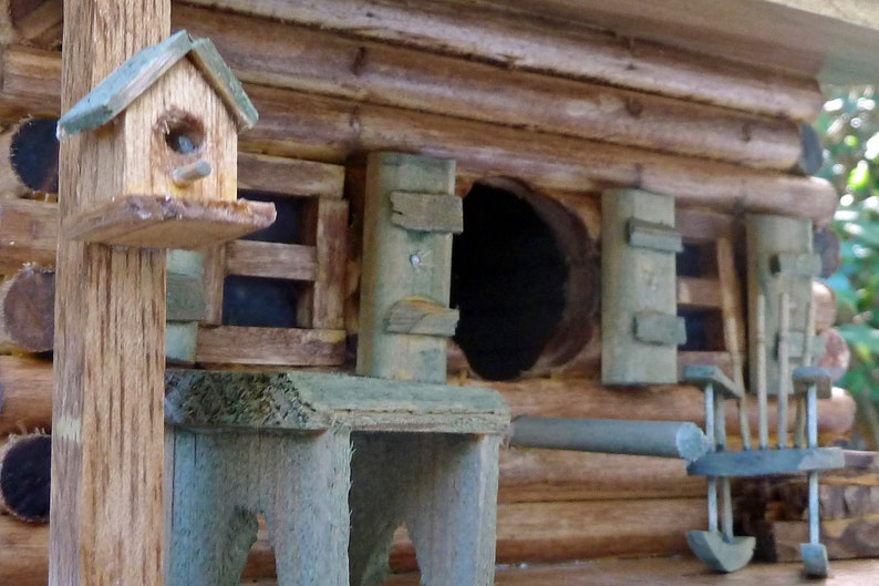 LOG CABIN BIRDHOUSE, Rustic Cabin Birdhouse, Log Cabin image 3