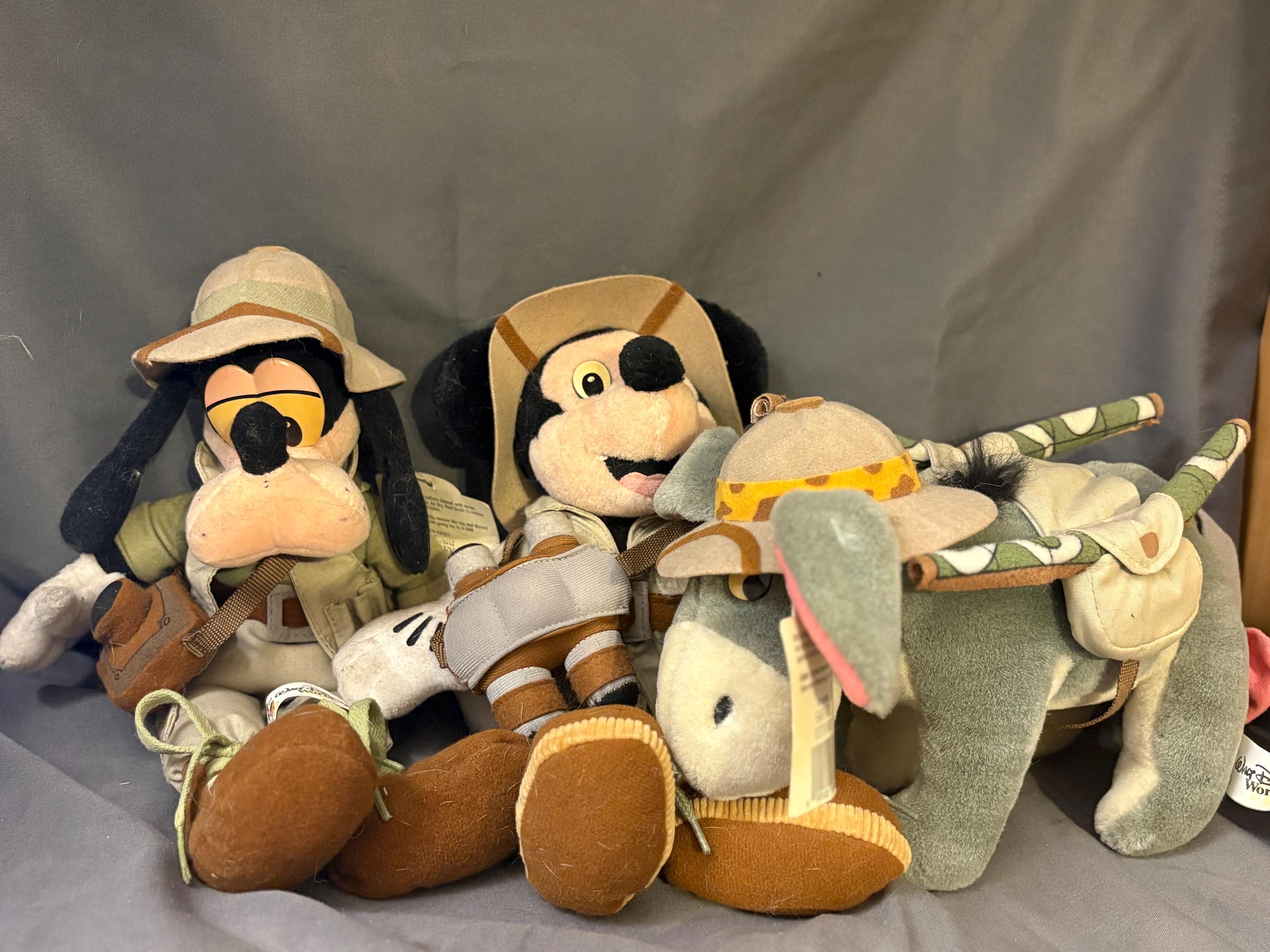 ディズニーのアニマルキングダム サファリ ぬいぐるみコレクション