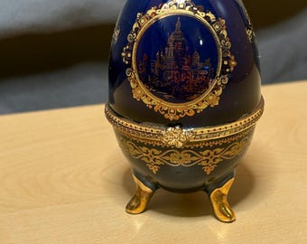 装飾的な磁器製の卵型小物入れ2個 - Etsy 日本