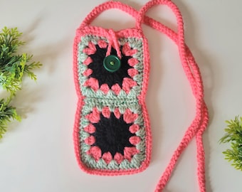 Crochet Crossbody Granny Square Bag in Watermelon