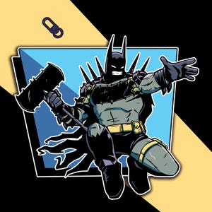 Puede incluir: Ilustración estilizada de Batman, empuñando un martillo, en una pose dinámica. El personaje está en blanco y negro con un cinturón utilitario amarillo y púas. El fondo presenta formas geométricas azules y amarillas.