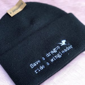 Wingleader Beanie,Dragon Hat,Fourth Wing Hat,Xaden Riorson Theme,Shadow Man,Shadow Daddy,Bookish Hats,Bookish Theme,Winter Hat,Cute Beanie
