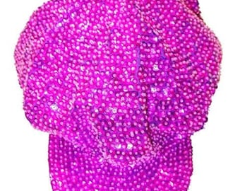 Newsboy-pet, felroze fuchsia met pailletten in Brando-stijl, sprankelend feestaccessoire, retro dansshowpet in fuchsia.