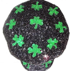 スパンコールブランドニュースボーイハット ブラック：グリーンシャムロックアクセント、調節可能なフィット感、軽量生地