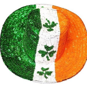 スパンコールのカウボーイカウガールハット：アイルランド国旗カラーとグリーンのシャムロックパッチ付き、大人サイズ