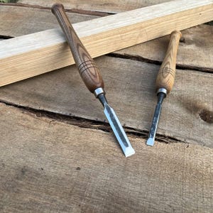 Hand-Forged Wood Carving Chisels Set: 11mm & 17mm, Hardwood Handles