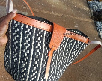 Black and White Kiondo Basket - Natural  |African Kiondo Shopper Shoulder Bag