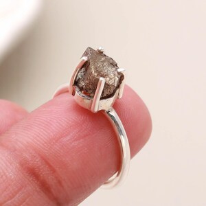 Sterling Silber Pyrit Ring: Minimalistischer goldfarbener Kristall, Schutzstein