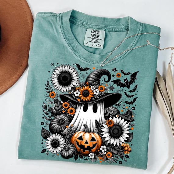 Comfort Colors Floral Ghost T-Shirt, Cute Witch Ghost with Flowers Shirt, Gothic Women Shirt,Cute Pumpkin Tee,Spooky Season Shirt,Bats
