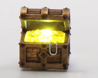 Dollhouse Miniature, 1:48 Lit Treasure Chest Kit~ Not painted