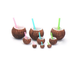 All scales Tiki Coconut Cups with Straws Kit ~ NEW!~ Dollhouse Miniatures