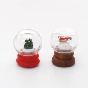 1:48 Christmas Snow Globes Kit NEW! ~ 2 Designs~