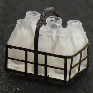 1:48 scale Milk bottles and Carrier Kit