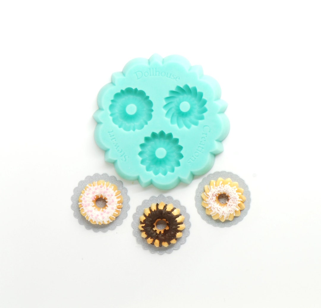 112 or 1/24 Scale Round Bundt Cakes Mold NEW Dollhouse Miniatures Etsy