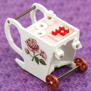 Dollhouse Miniature, 1:48 Tea Cart kit