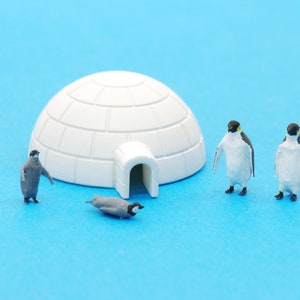 1:48 Penguin Winter Wonderland Kit NEW!