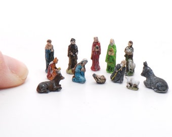 Nativity Set of 12 Figurines Kit ~ In 3 Scales ~ NEW!