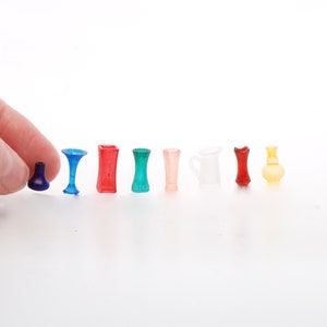 1:24 Set of 8 Vases Kit NEW!