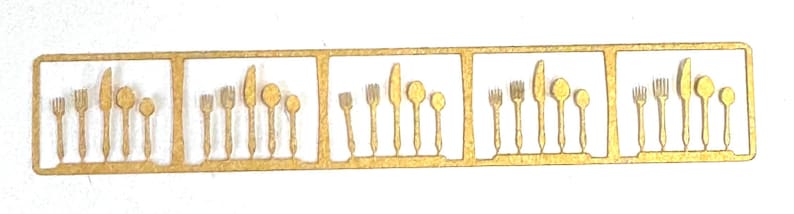 Dollhouse Miniature, 1:24 Silverware set with Placemats Kit - Choose Silver or Gold image 3