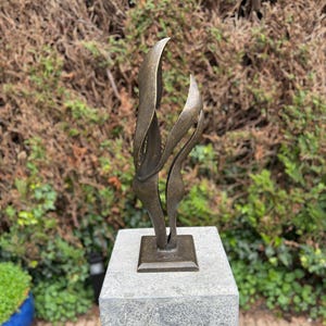 Abstract Bronze Couple Sculpture: Modern Love Symbol,