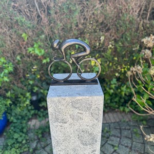 Modern Cyclist – Bronze Sculpture 26x5x23cm