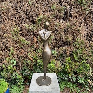 Mutter und Kind - Bronze Skulptur - 15x15x54cm