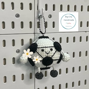 Handmade Crocheted Soccer Ball Keychain - Adorable Amigurumi Football Charm,  Cute Gift for Soccer and Sports Lovers, Boyfriends