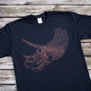 Triceratops Skull Hand Painted Tshirt, Dinosaur Fossil Shirt, Dinosaur Gifts, Paleontology Shirt, Earthcore Clothing, Personalised Gift
