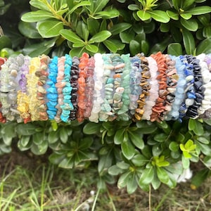 Pulsera de cristal hecha a mano, joyería de cuentas, regalo único para ella, pulsera de piedras preciosas, accesorio elegante para el día a día.
