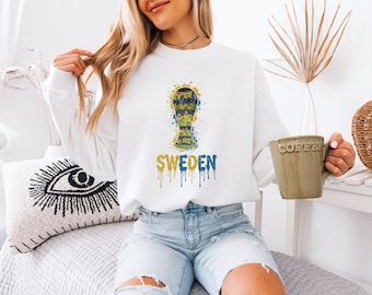 Sweden Patriotic Soccer Highlights Inspired Graphic Tee, Splash Cup Style Silhouette Football Fan Design, 2026 World USA Unisex T-Shirt
