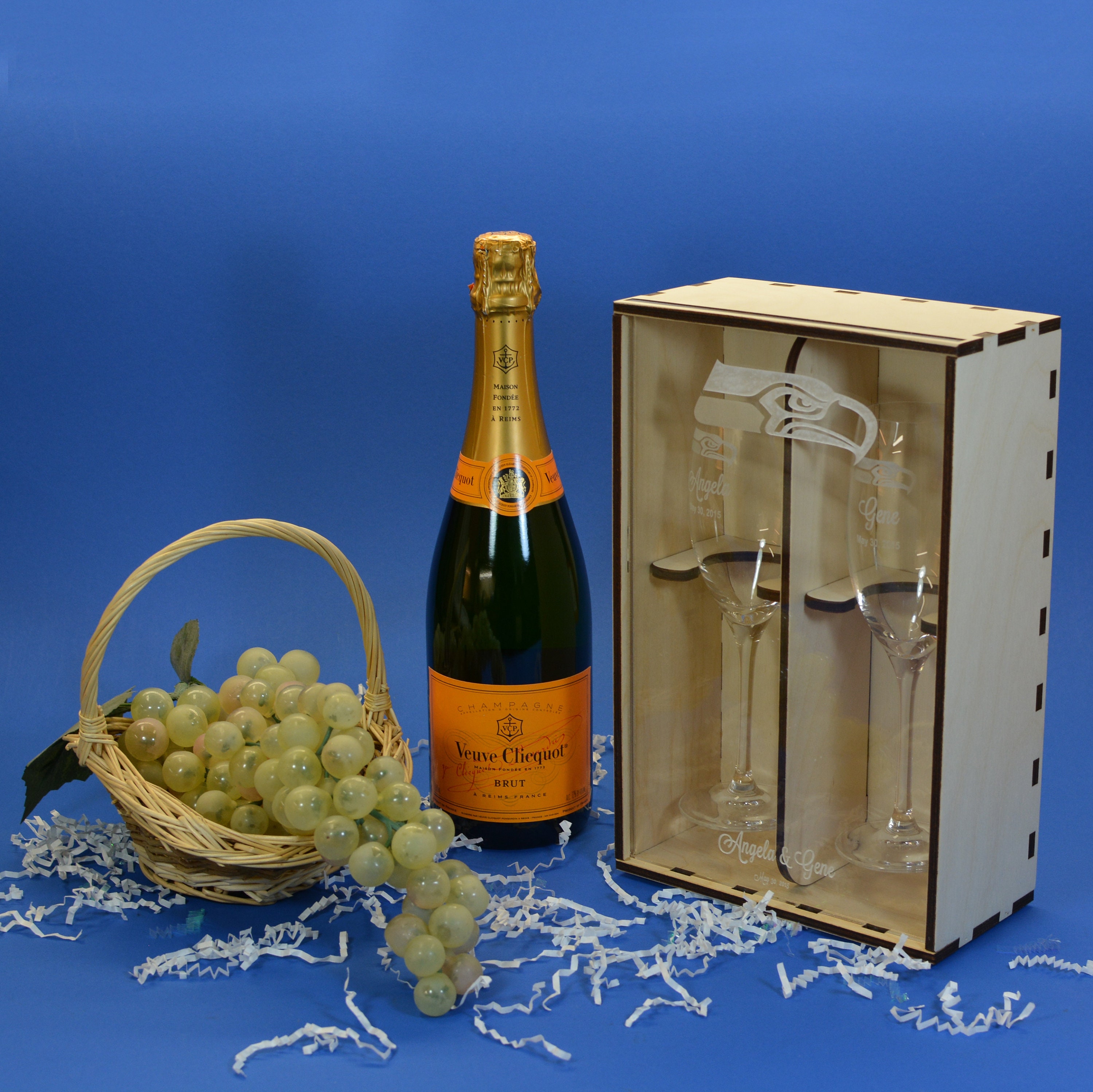 Personalized Champagne Flute Gift Box with Acrylic Front and 2 Custom