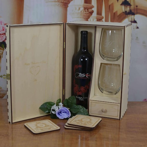 Three Bottle Wine Box With Dividers and Personalized Wedding Etsy