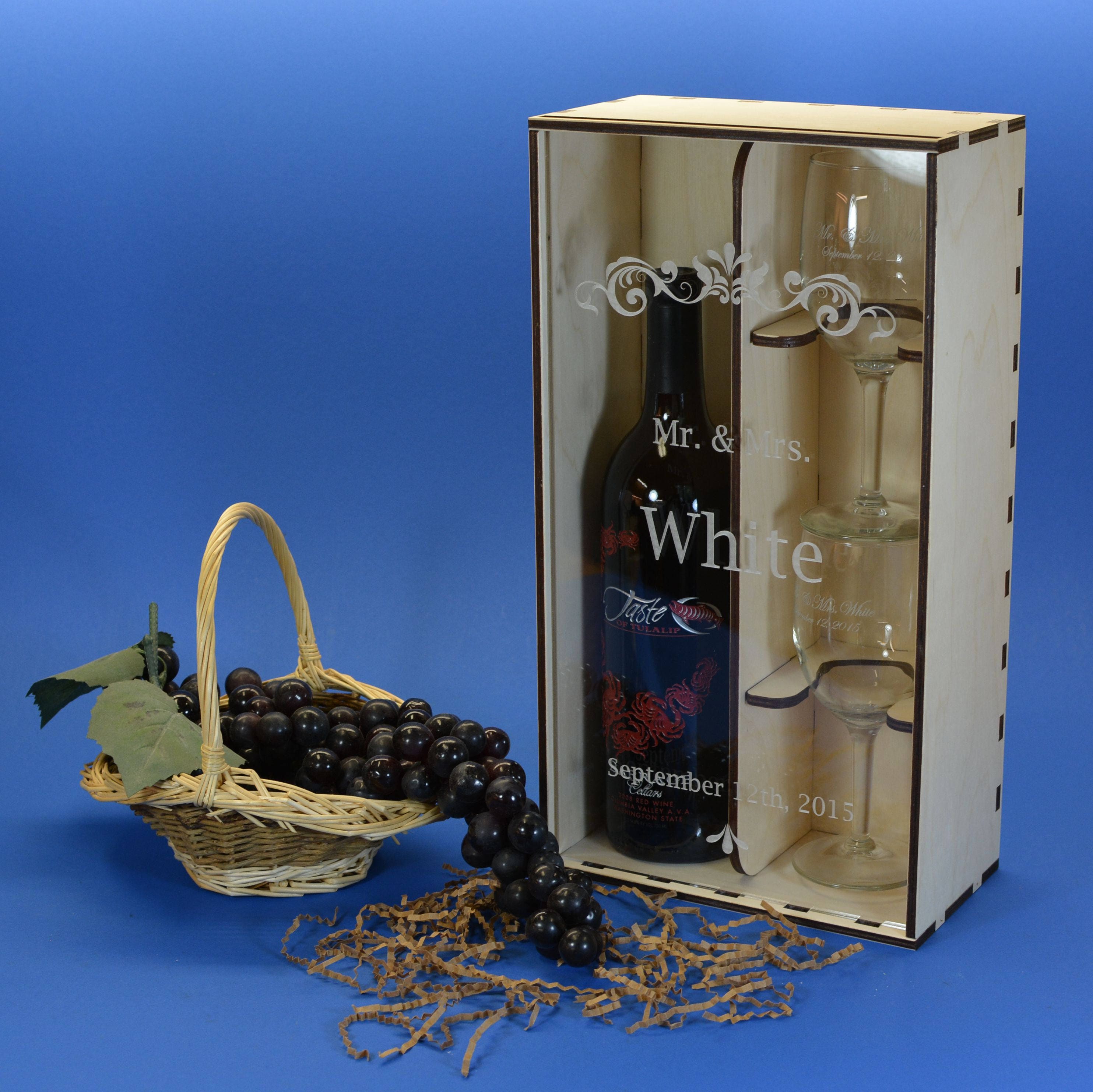 Wood Wine Gift Box Set with 2 Crystal Wine Glasses Personalized by You for  the Wedding Couple
