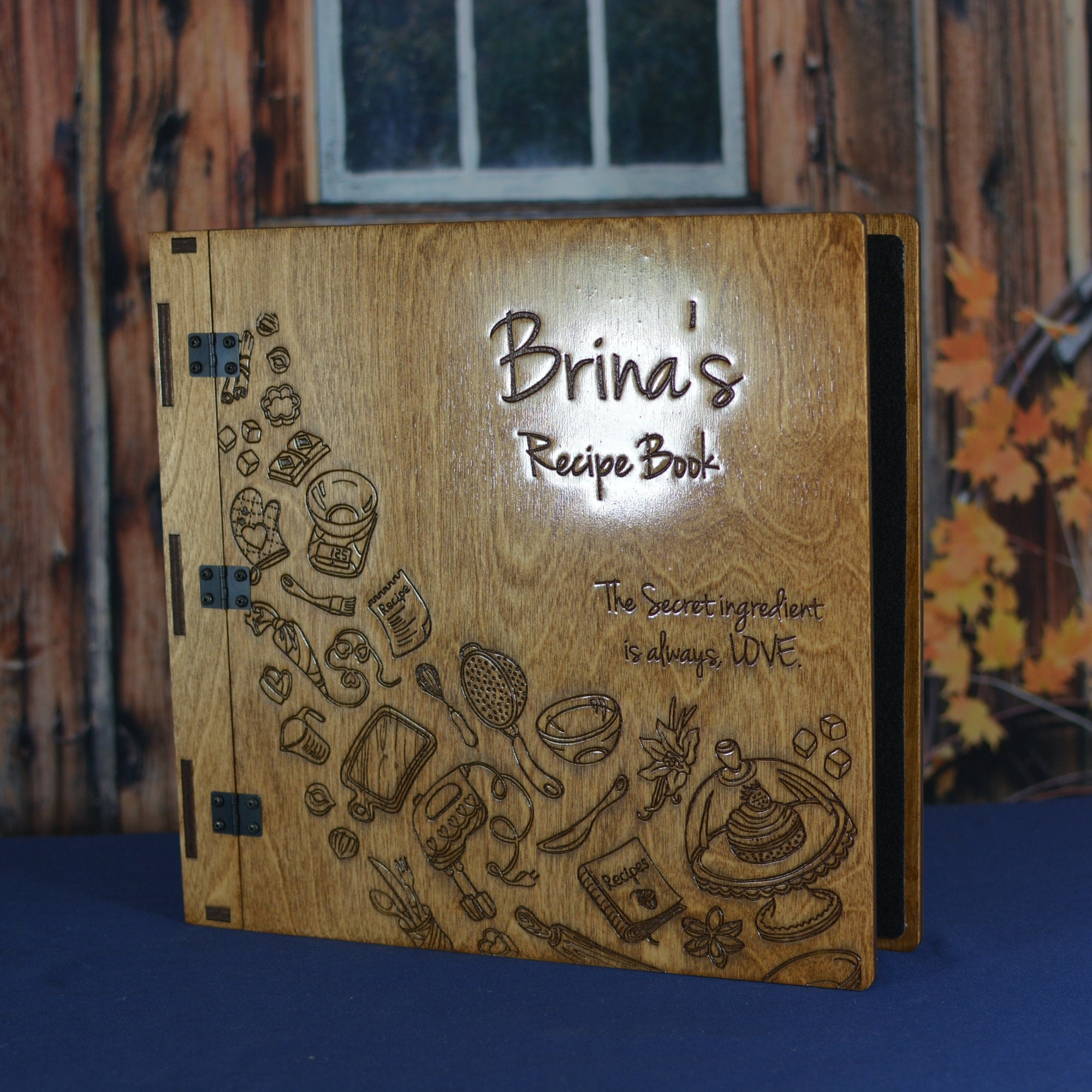 Personalized 8.5x11 Binder, Album, Scrapbook, Cookbook, or Presentation  Book, 3 Ring Mechanism with 2 Rings.