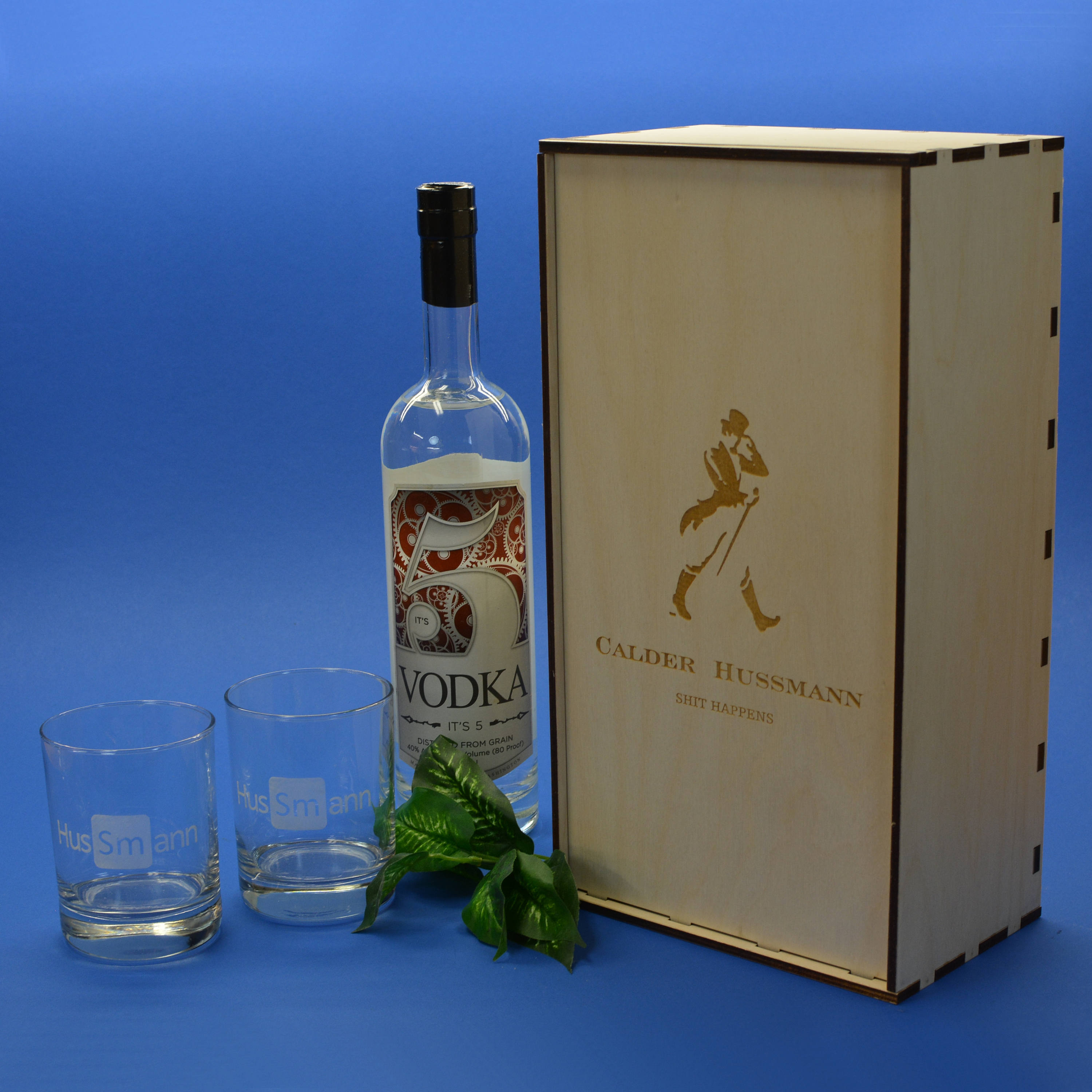 Personalized Wood Whiskey Liquor Gift Box with 2 Personalized Glasses