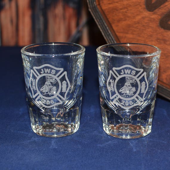 2oz Firefighter Emblem Shot glass 2oz Firefighter Emblem Shot glass